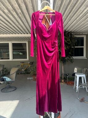 Fashion Nova Fuchsia Velvet Long Sleeve Maxi Dress